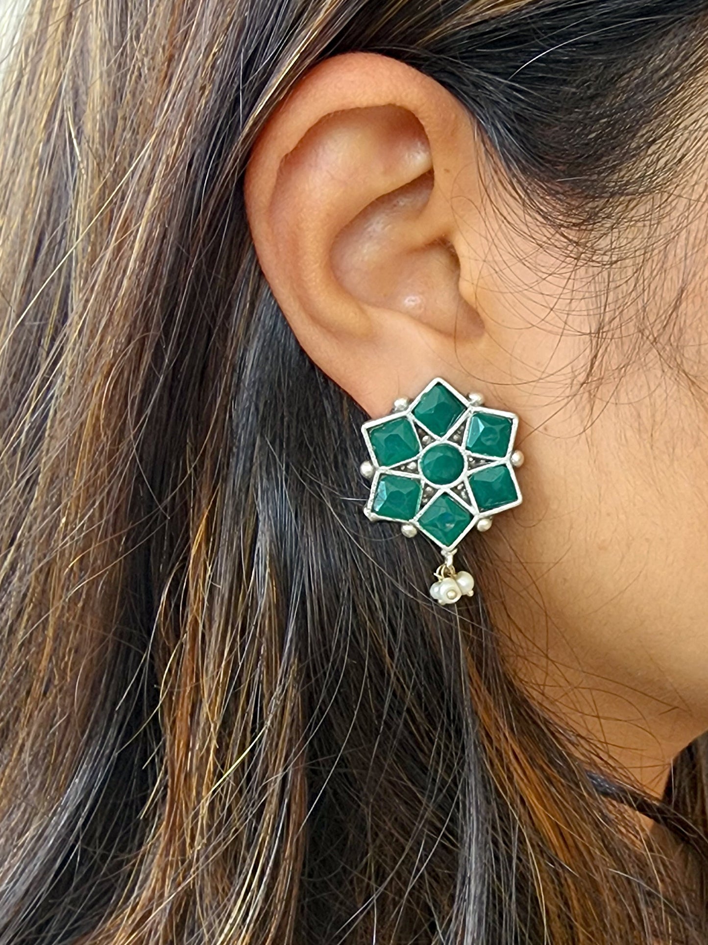 BALAMANI-Green Stone German Oxidized Earring
