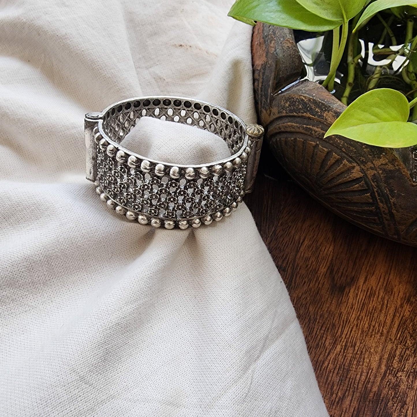 BANGLE- Silver With Flower Pattern German Oxidized Kada Bangle