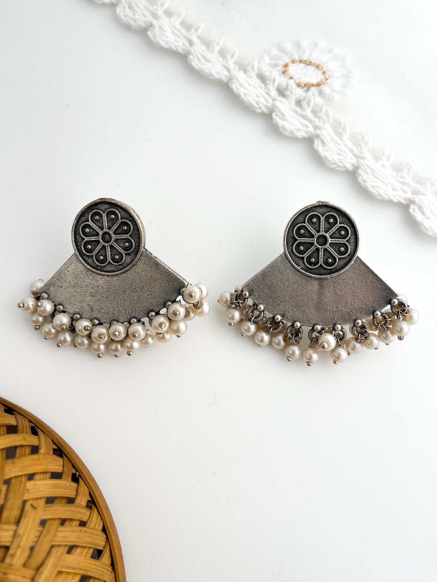 Anameva - German Silver Pearls Studs