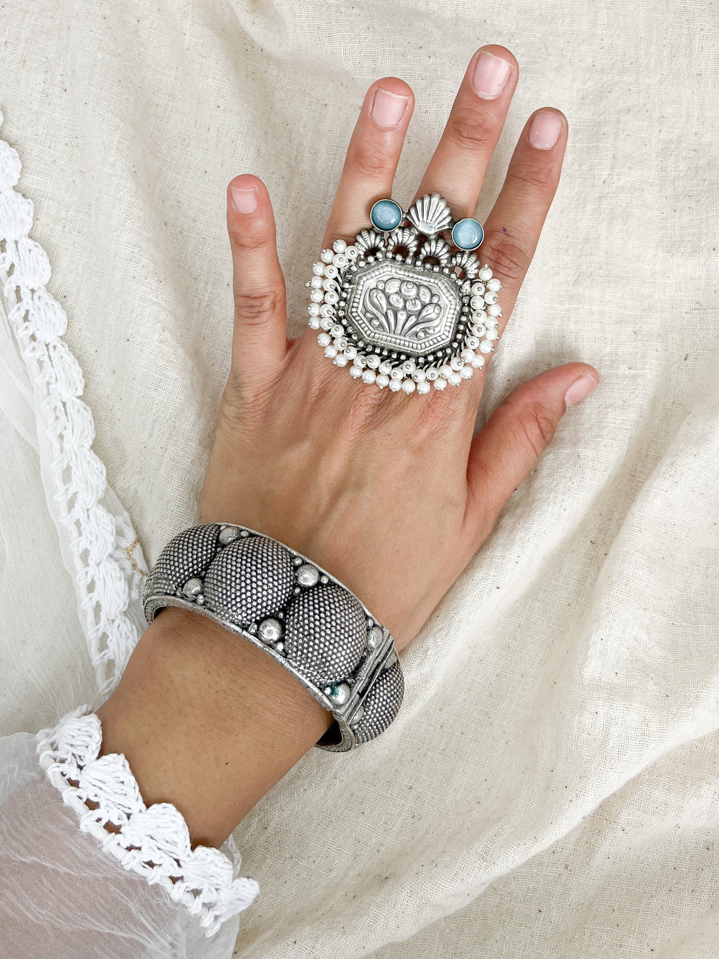 Aradhya Moti Blue Stone Silver Oxidized Ring