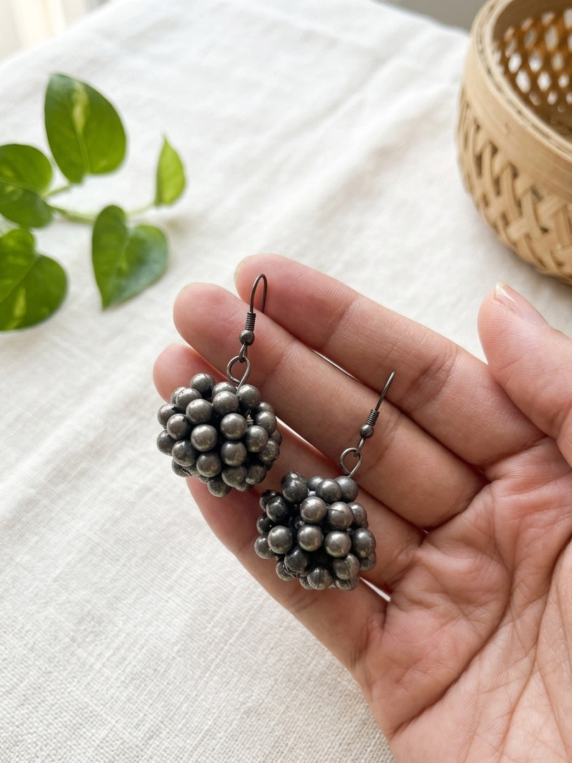 BARKHA - Black Polish German Silver Neckpiece