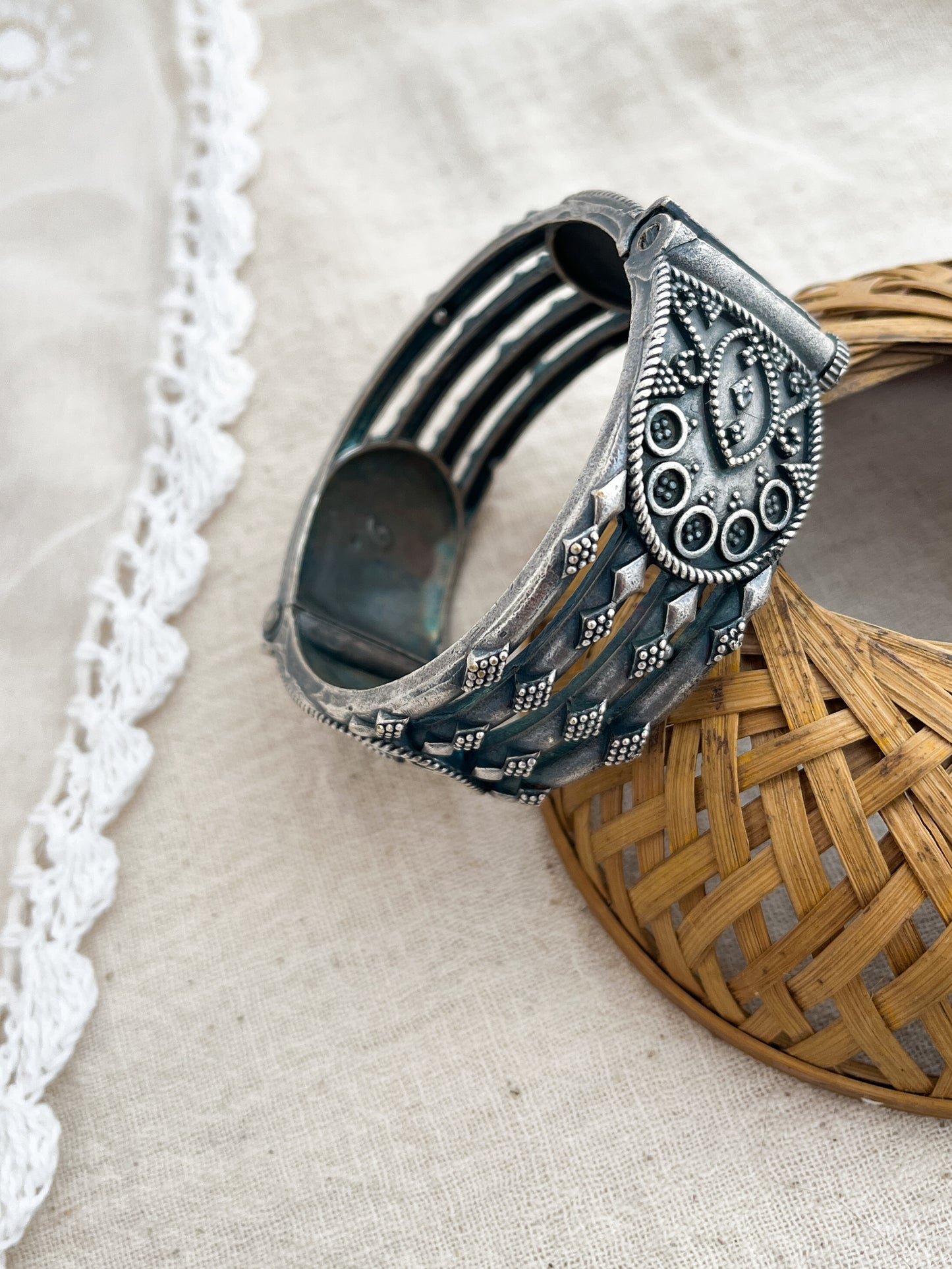 Bhargavi - German Silver Oxidised Kada Bangle