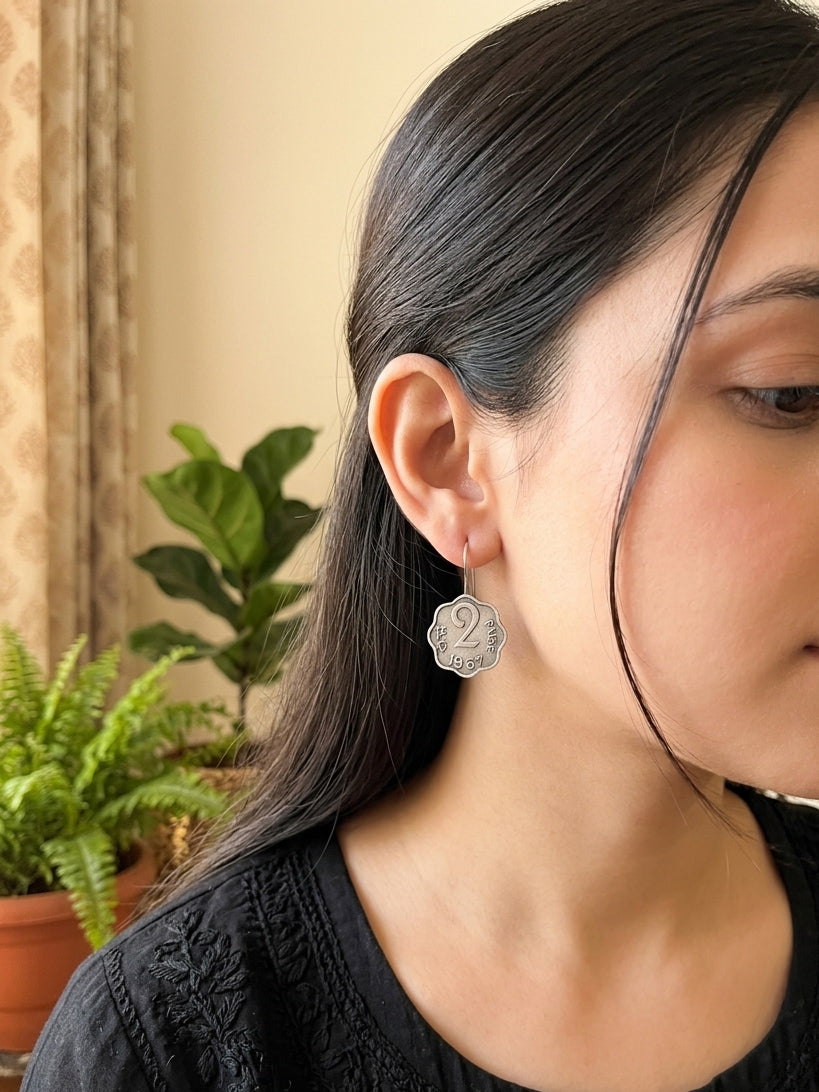 DO PAISA - German Silver Brass Earring
