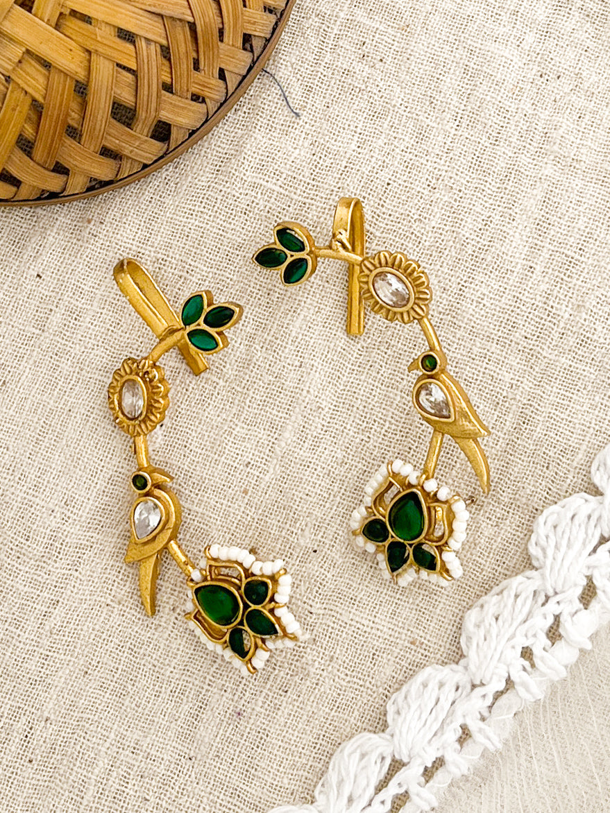 TARABAI-Golden With Green Mix Metal Earcuff