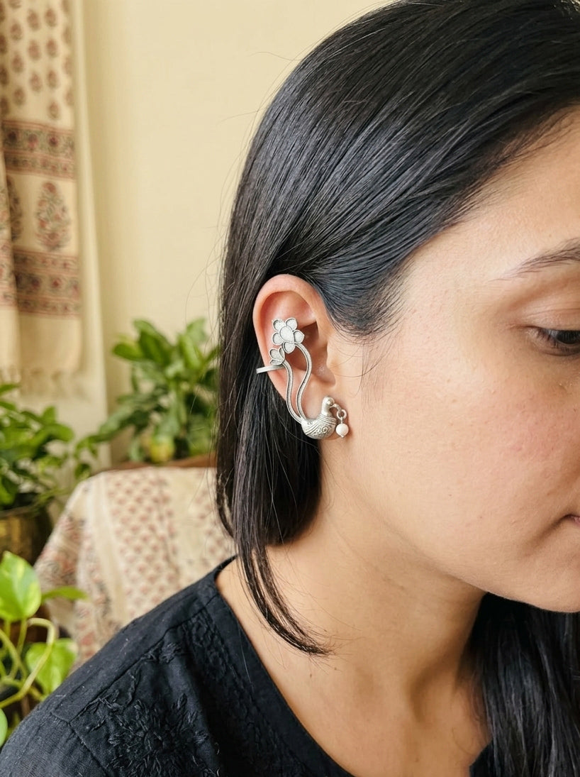 MAVRA - Silver Plated Brass Earcuff