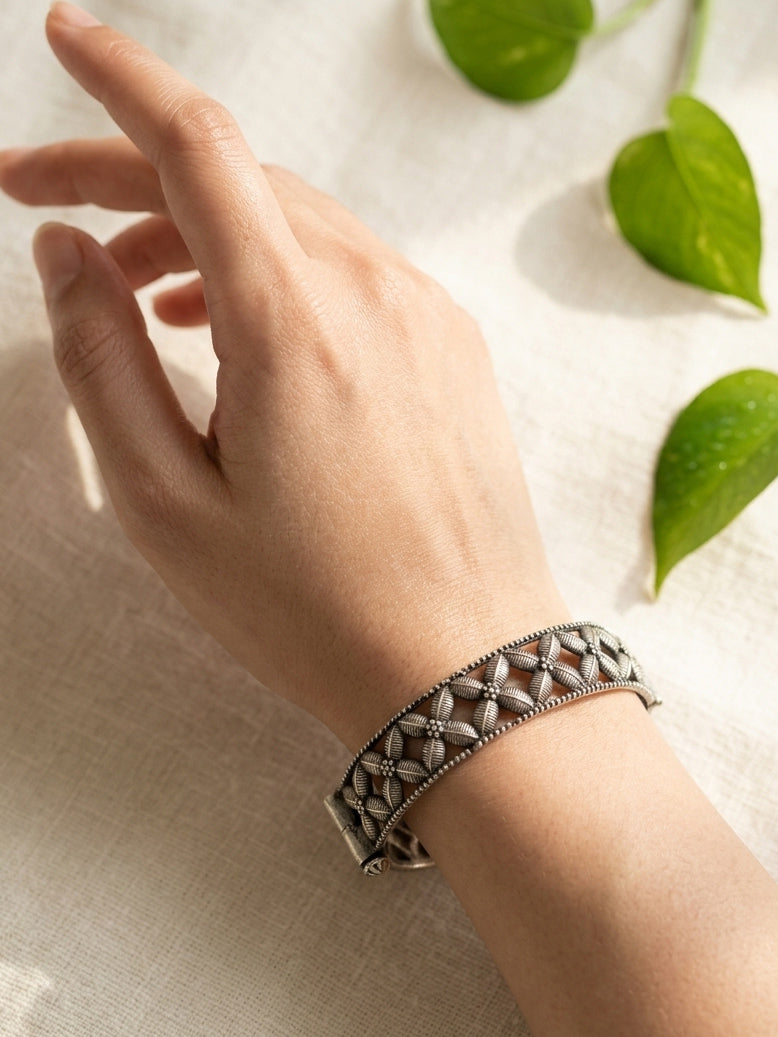 NITYA - German Silver Kada Bangle