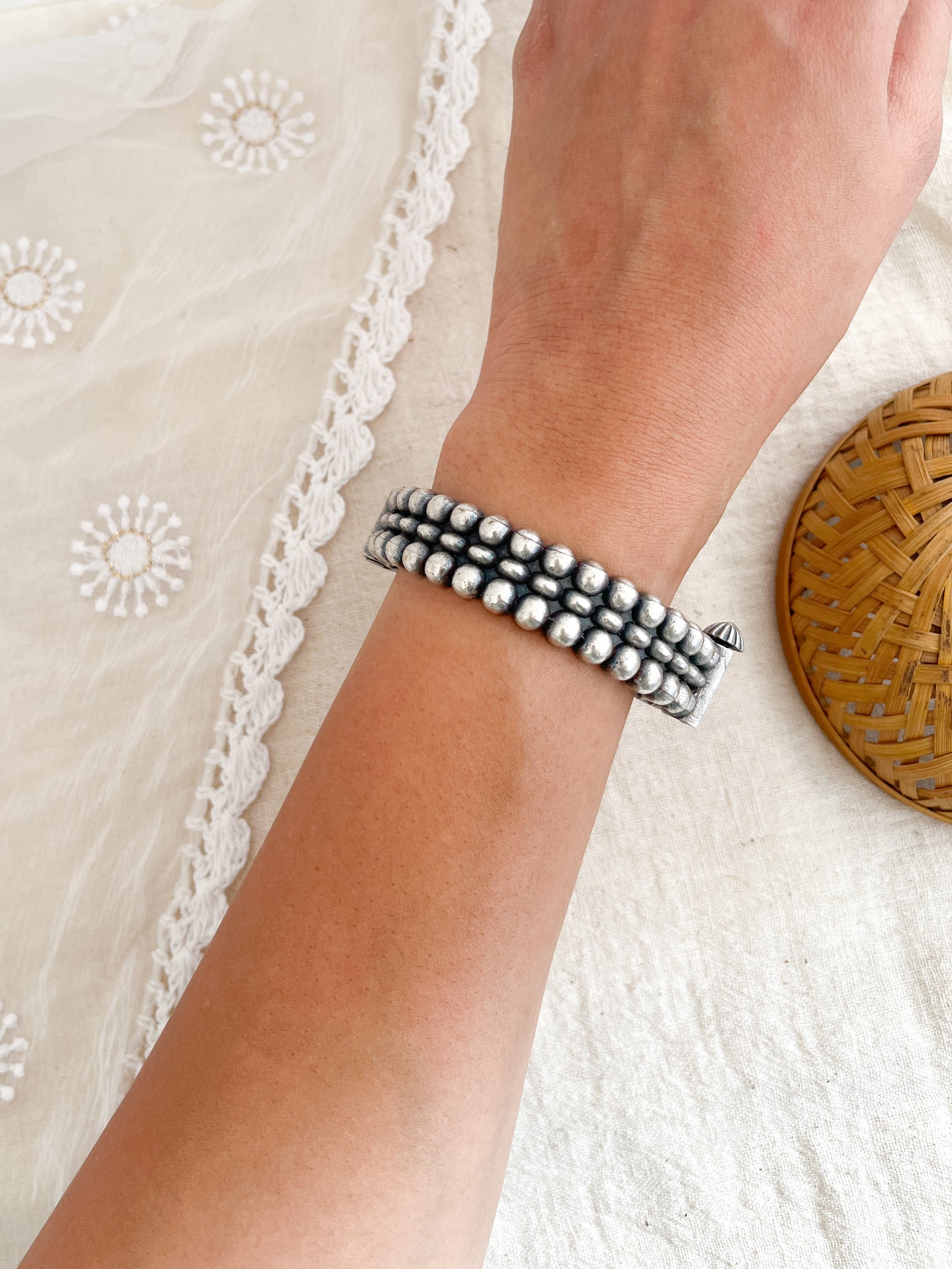 Urvashi - German Silver Oxidised Bangle