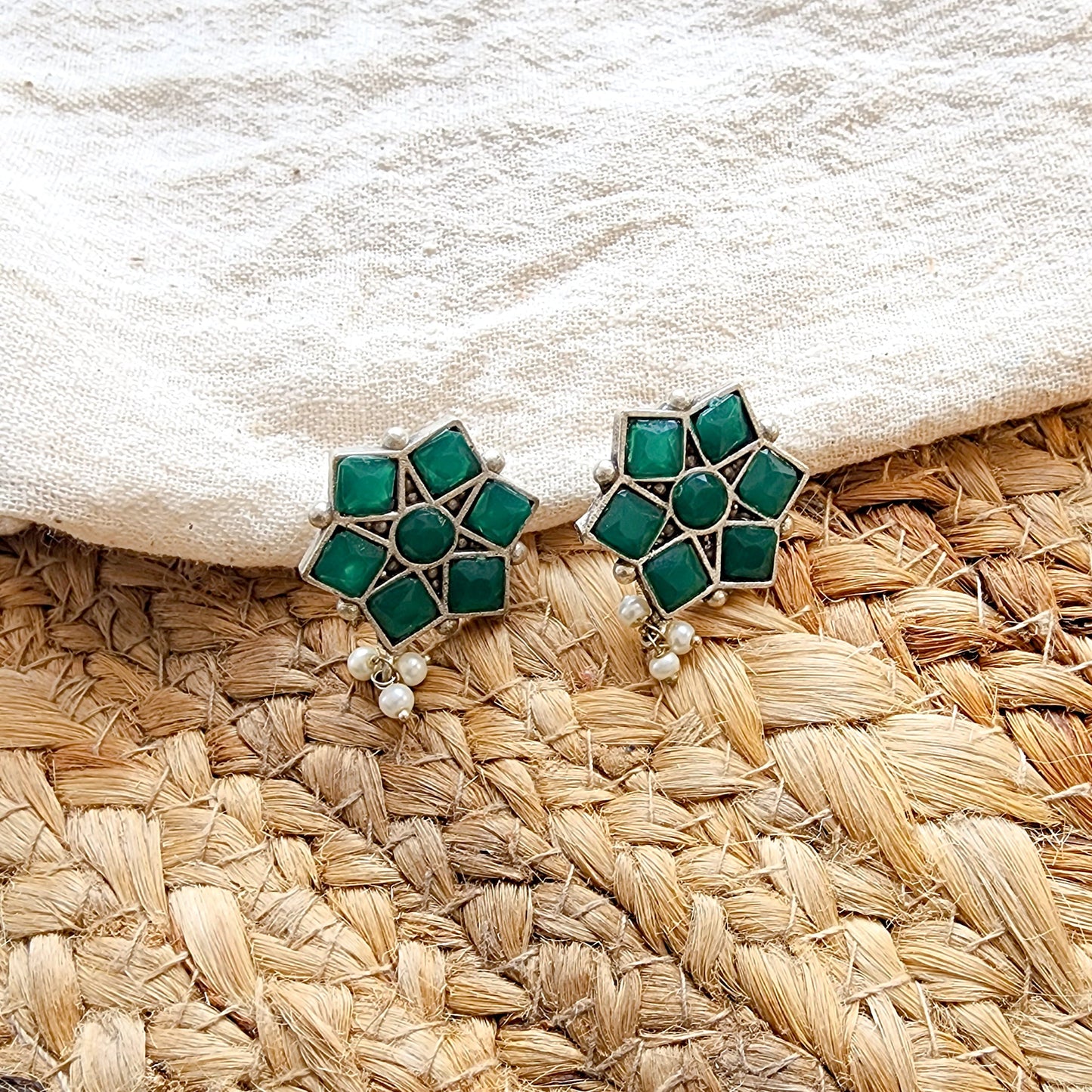 BALAMANI-Green Stone German Oxidized Earring