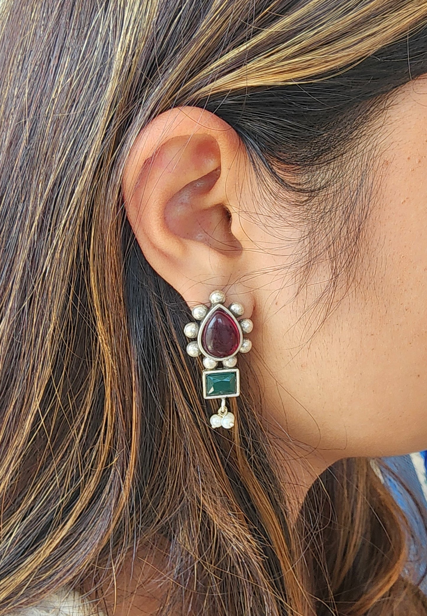 BALAMANI-Maroon Green Stone German Oxidized Earring