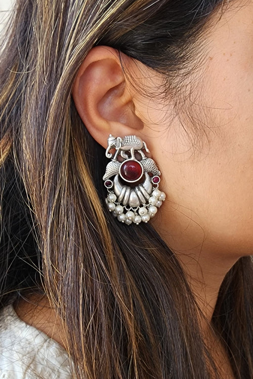 BALAMANI-Monalisa Stone Elephant With Red Pearl German Oxidized Earring
