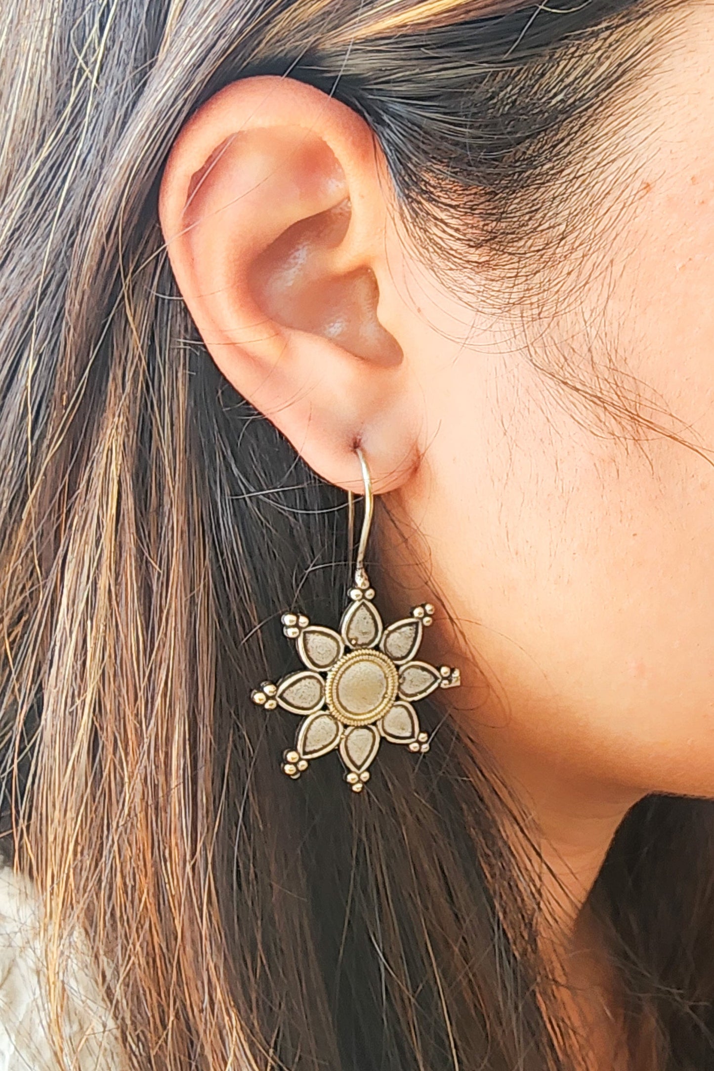 BALAMANI-Silver Flower Hanging German Oxidised Earring