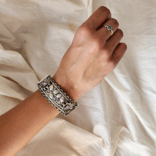 BANGLE-Lavender Stone German Oxidized Bangle