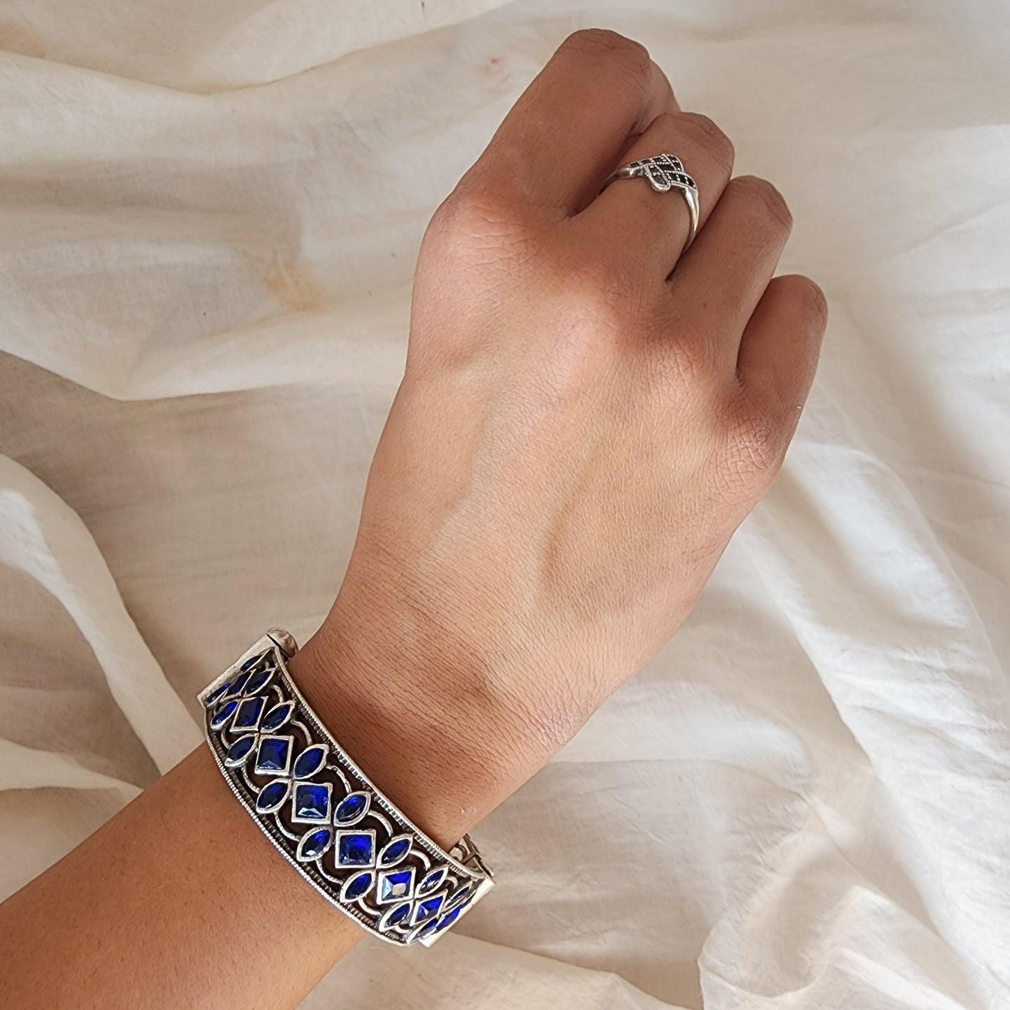 BANGLE-Blue Stone German Oxidized Bangle