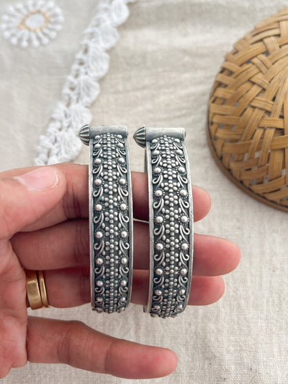 Anjana - Silver Oxidised Bangles (Set Of Two)