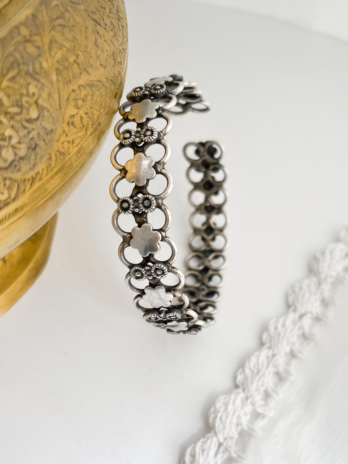 AROHI - Brass Light Weight Kada With Silver Plating Plain Flowers