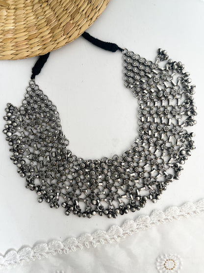 AVANTIKA - Full Coverage Brass Neckpiece With Silver Plating