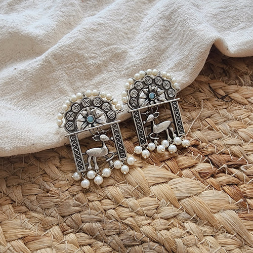 BALAMANI-Trible Deer German Oxidized Earring