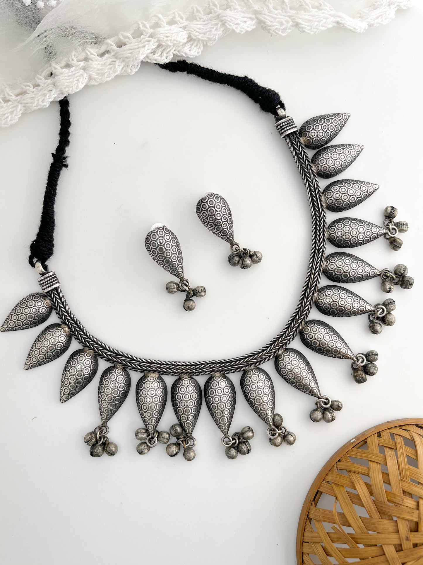 CHANCHALA-Silver Intricate Design Necklace Set