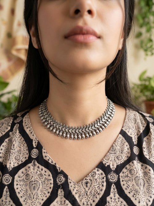 DAKSHINI - German Silver Neckpiece