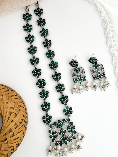 ROHINI-Silver With Green Stone Necklace Set