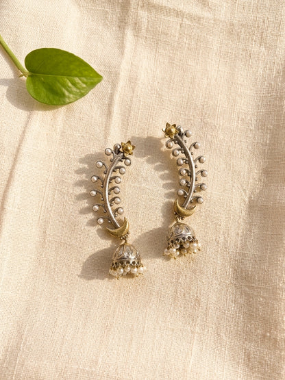 MANVI- German Silver Curved Creeper Jhumka
