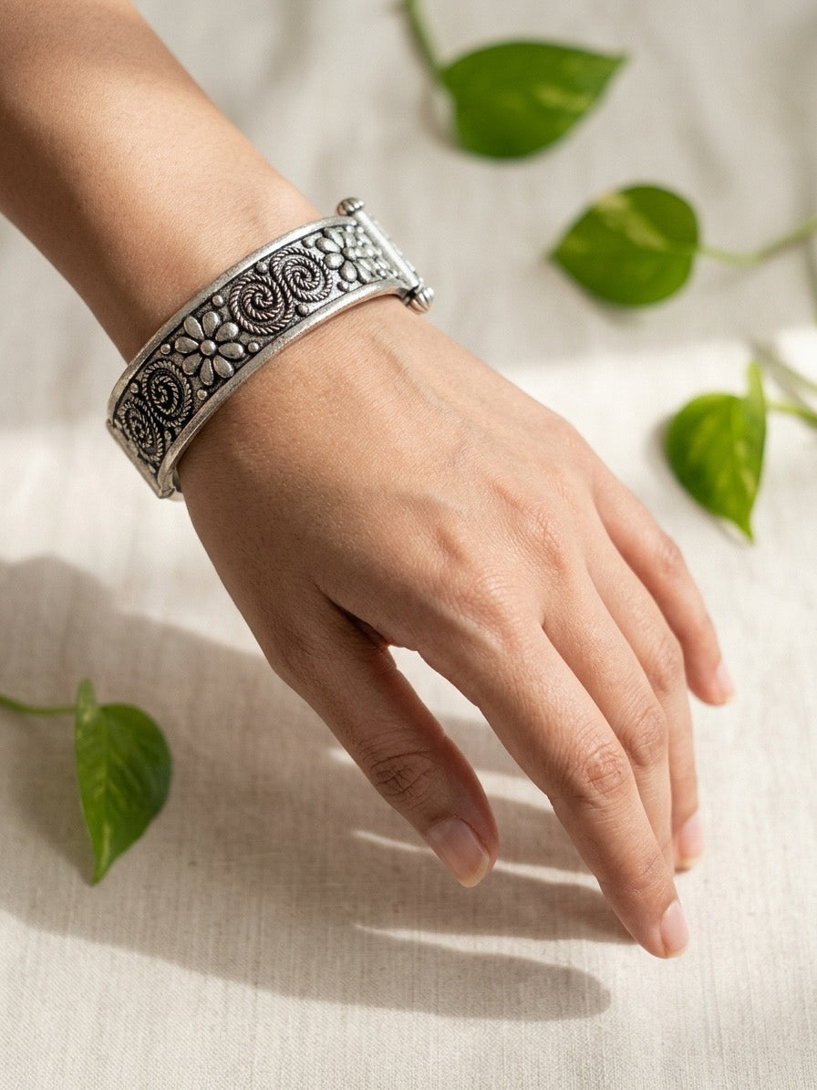 RAKSHA - Brass Kada Bangle With Silver Plating