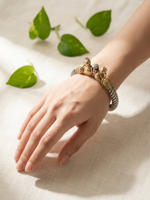 ANAMIKA - Brass Silver Plated Kada Bangle