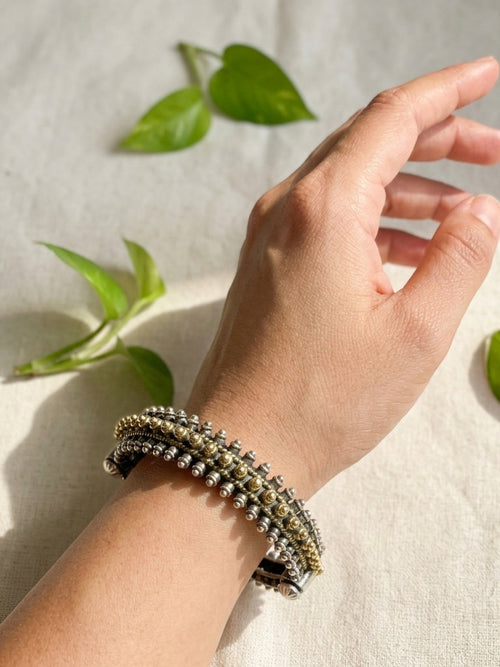 TULSI- Brass Dual Tone Kada