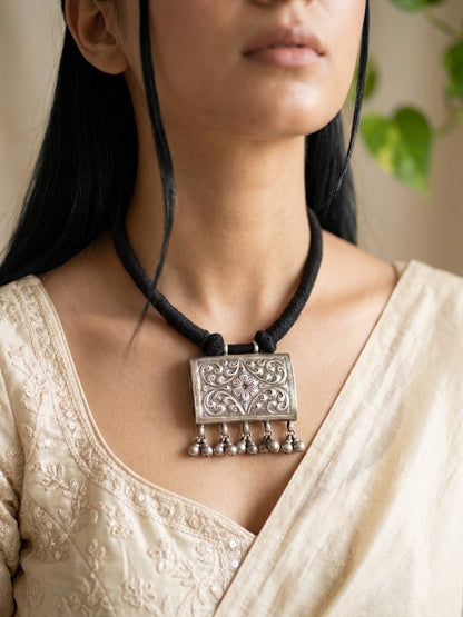 PAAKHI - Brass Silver Plated Tabiz Neckpiece
