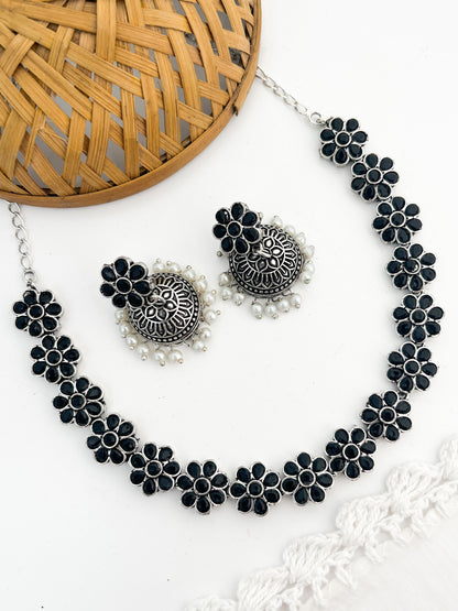PRIYASI - Brass Flower Stud Neckpiece With Earrings Black