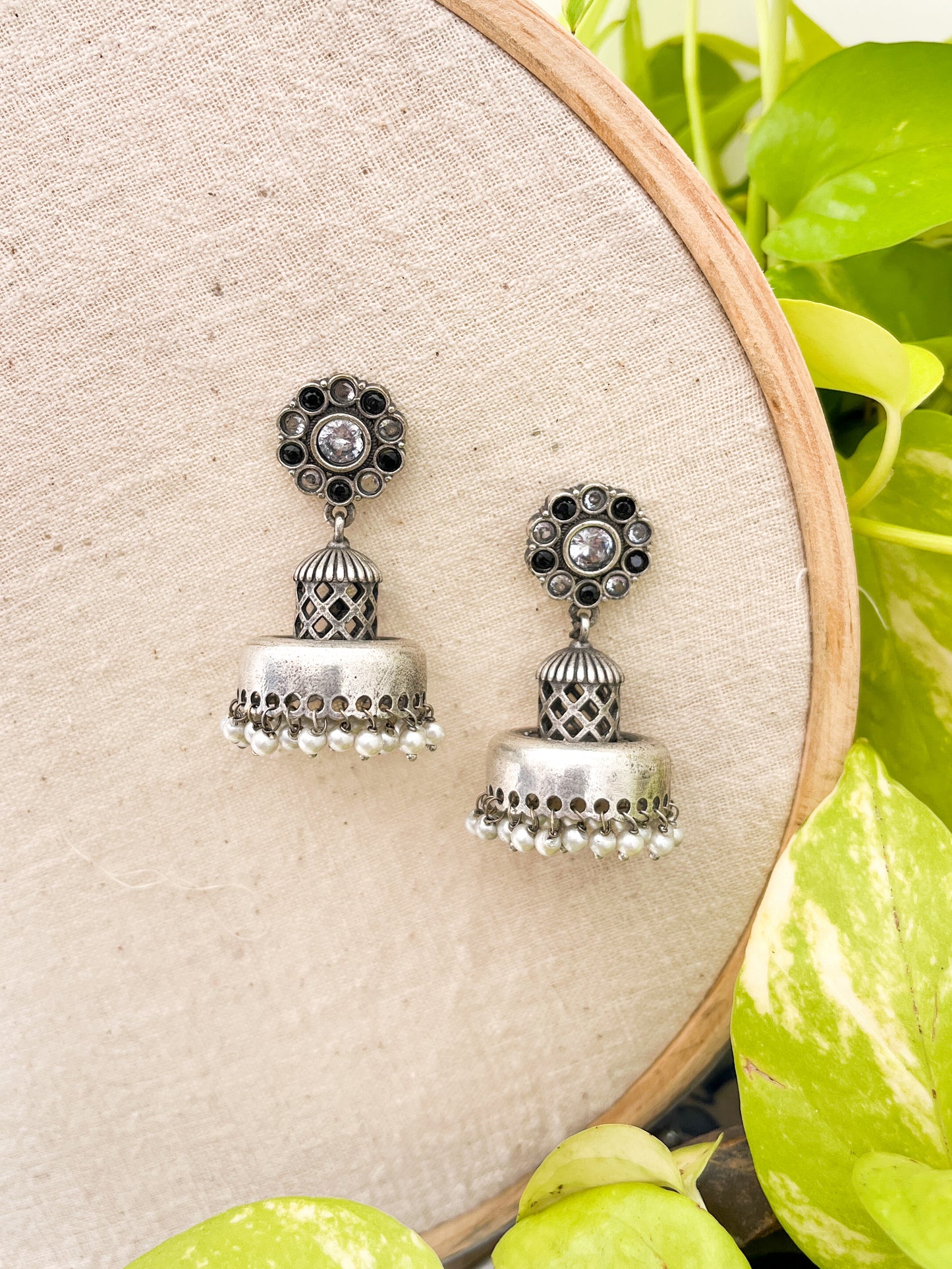 Iktara - Monalisa Flower Stud Jhumkas Black And White