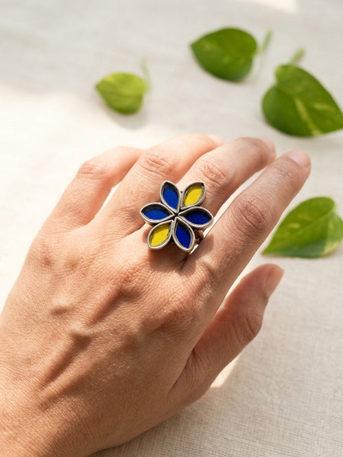 KANCHI- Afghani Glass Ring Blue Yellow