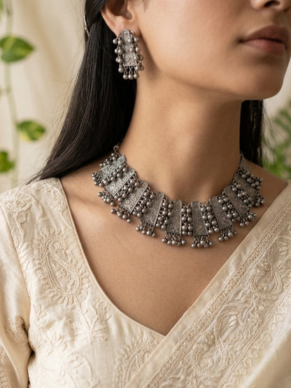 KAVYA - Black Polish German Silver Neckpiece