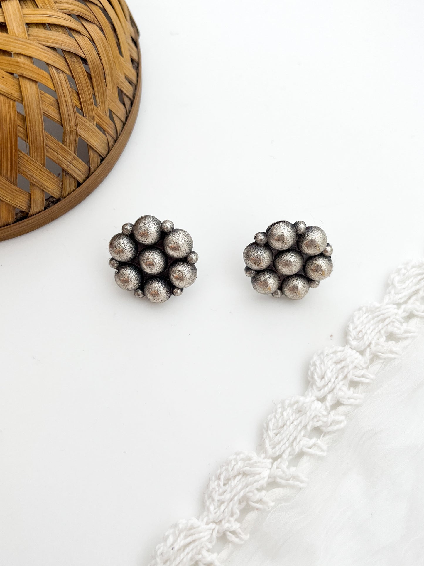 Meera - Oxidized Silver Moti Flower Studs