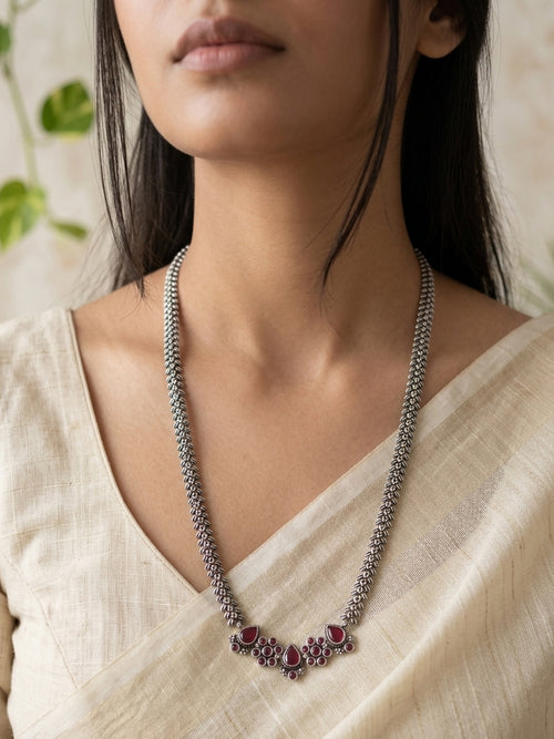 MIHIKA - German Silver Long Neckpiece With Earrings Red