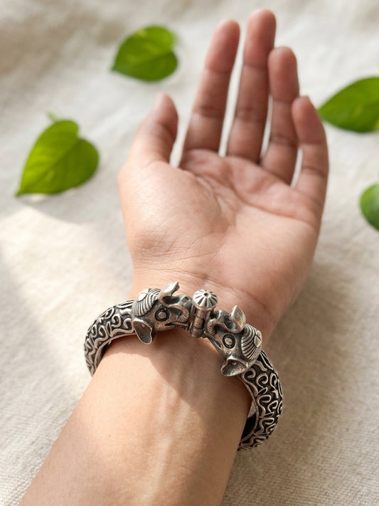 MUKTI - German Silver Kada Bangle