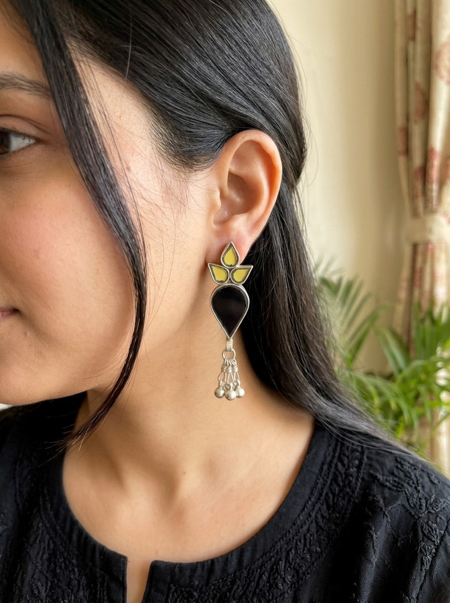 NANDINI - Black Gold Afghani Earring