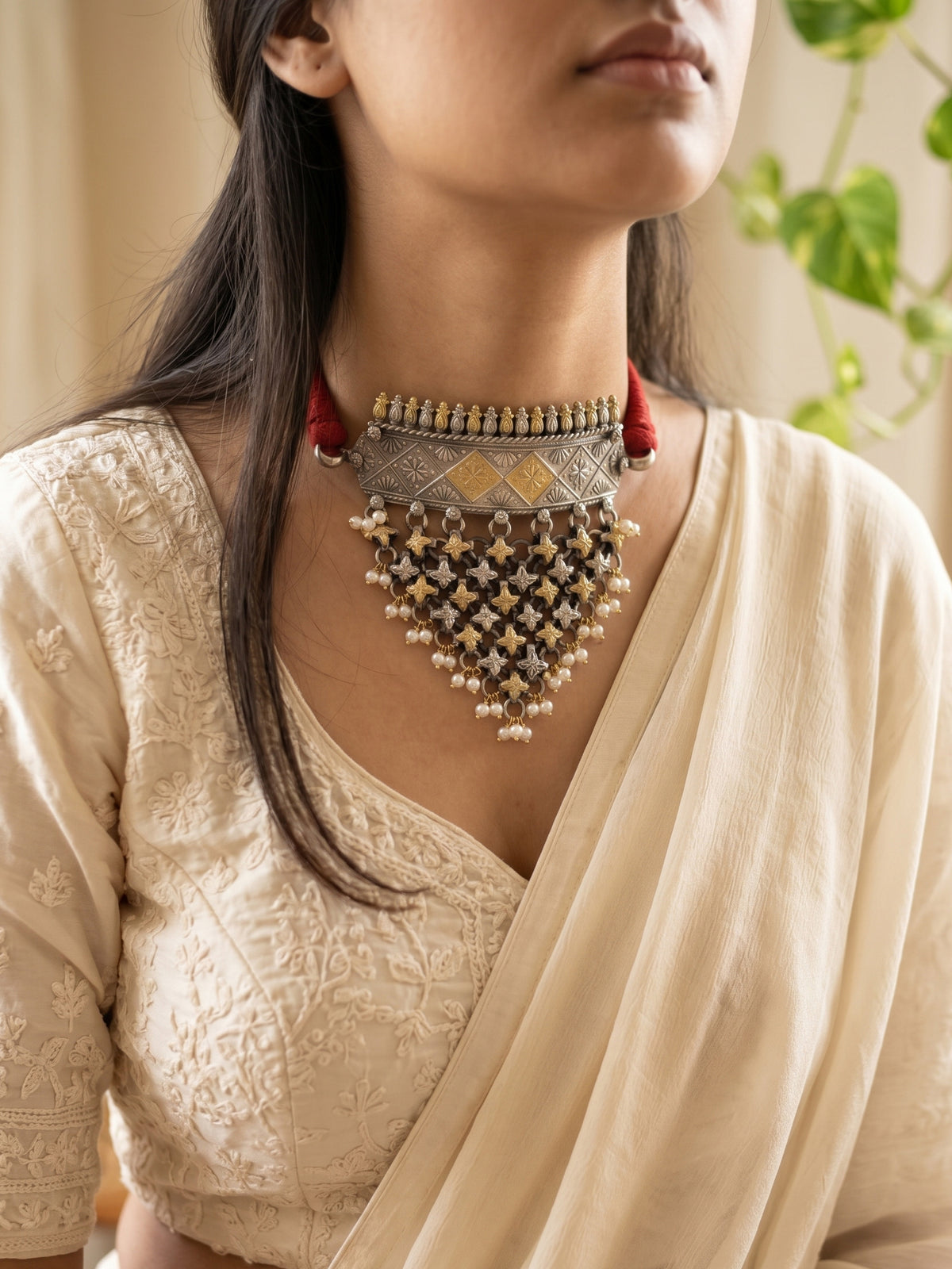 NIROHI - Dual Tone Chocker Brass Neckpiece