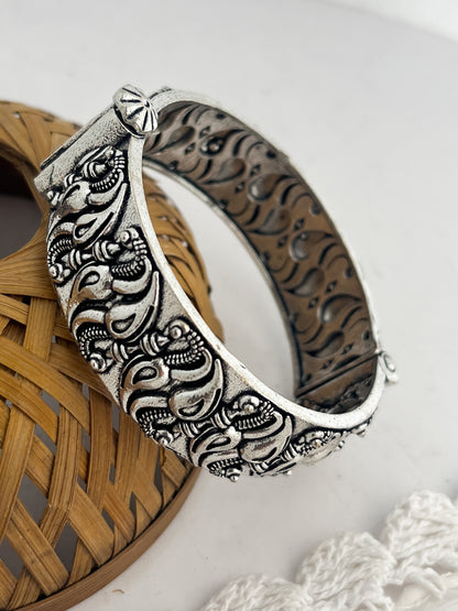 NISHA - Brass Kada Bangle With Silver Plating
