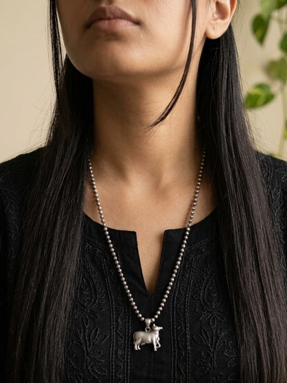 PICHWAI - Brass With Silver Plating Neckpiece