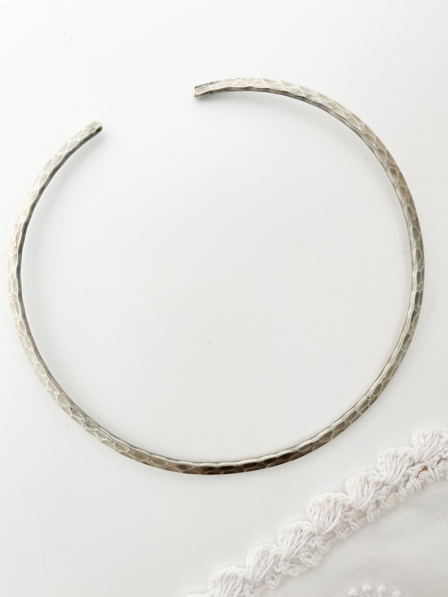 ROOP - Brass With Silver Plating Round Thatera Hasli
