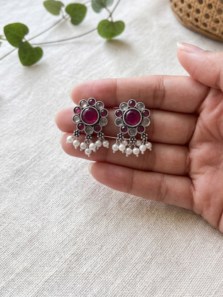 SHUBHA- German Silver Chocker With Earrings White Red