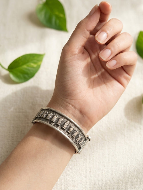 SWARA - German Silver Kada Bangle