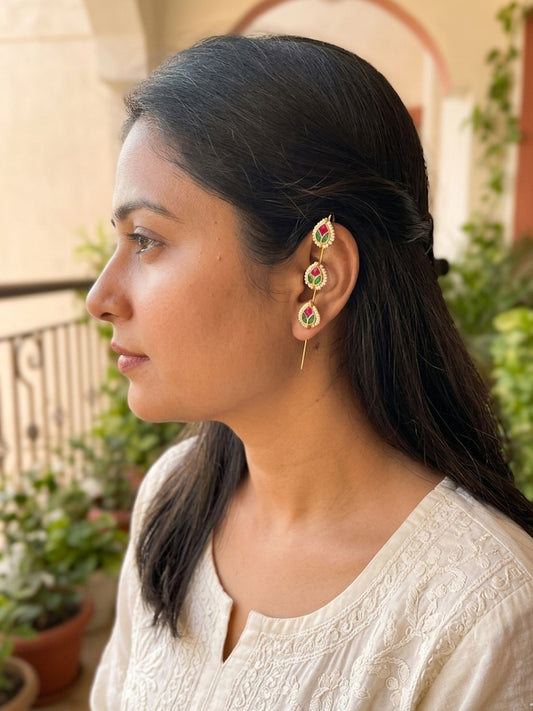 TARINI - Gold Tone Pin Earcuff