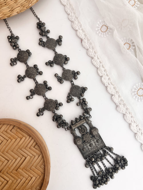 YESHA - Black Polish German Silver Neck Piece